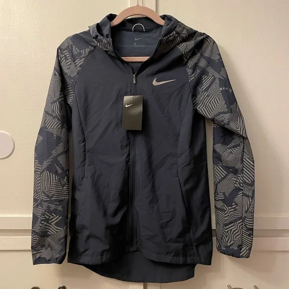 Nike Jackets Coats Nike Womens Windbreaker Water Repellent